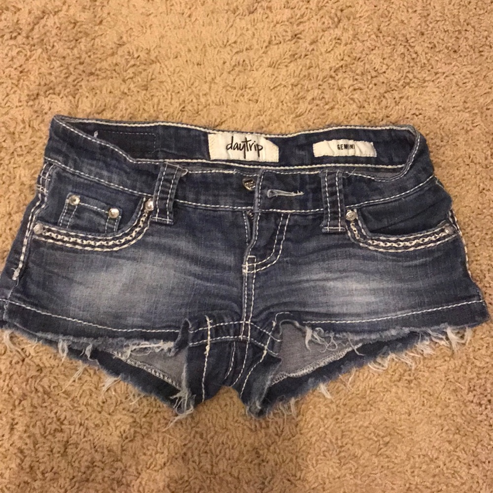 Daytrip jean shorts